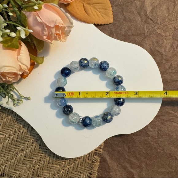 Ocean Mist Crackle Beaded Bracelet - Picture 5 of 5